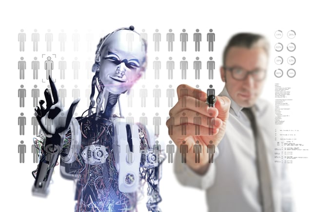 hombre con robot de IA - Inteligencia Artificial: Cómo Adaptarte a los Cambios en el Talento Humano